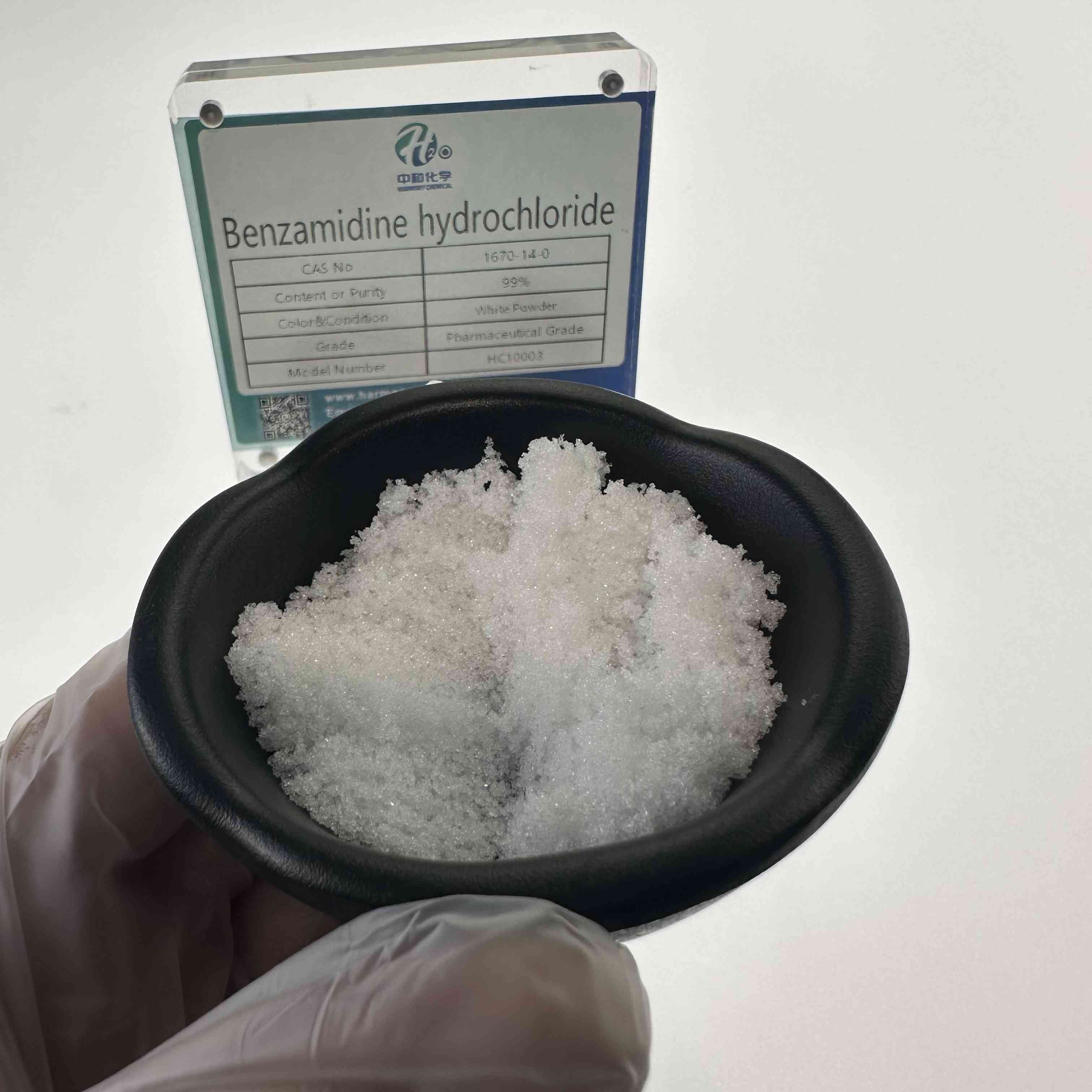 Benzamidin hydroclorua